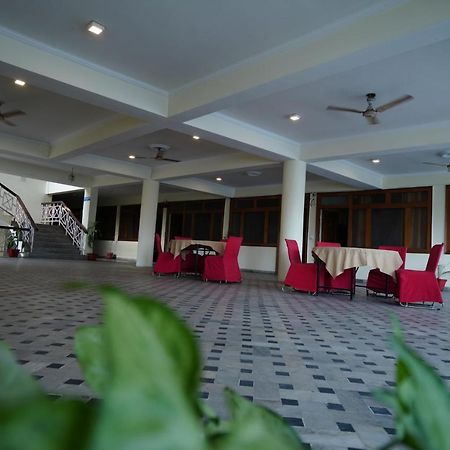 Hotel Gaurab Near Paltan Bazaar Dehradun Extérieur photo