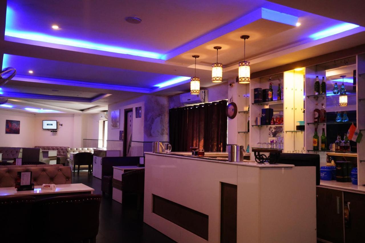 Hotel Gaurab Near Paltan Bazaar Dehradun Extérieur photo