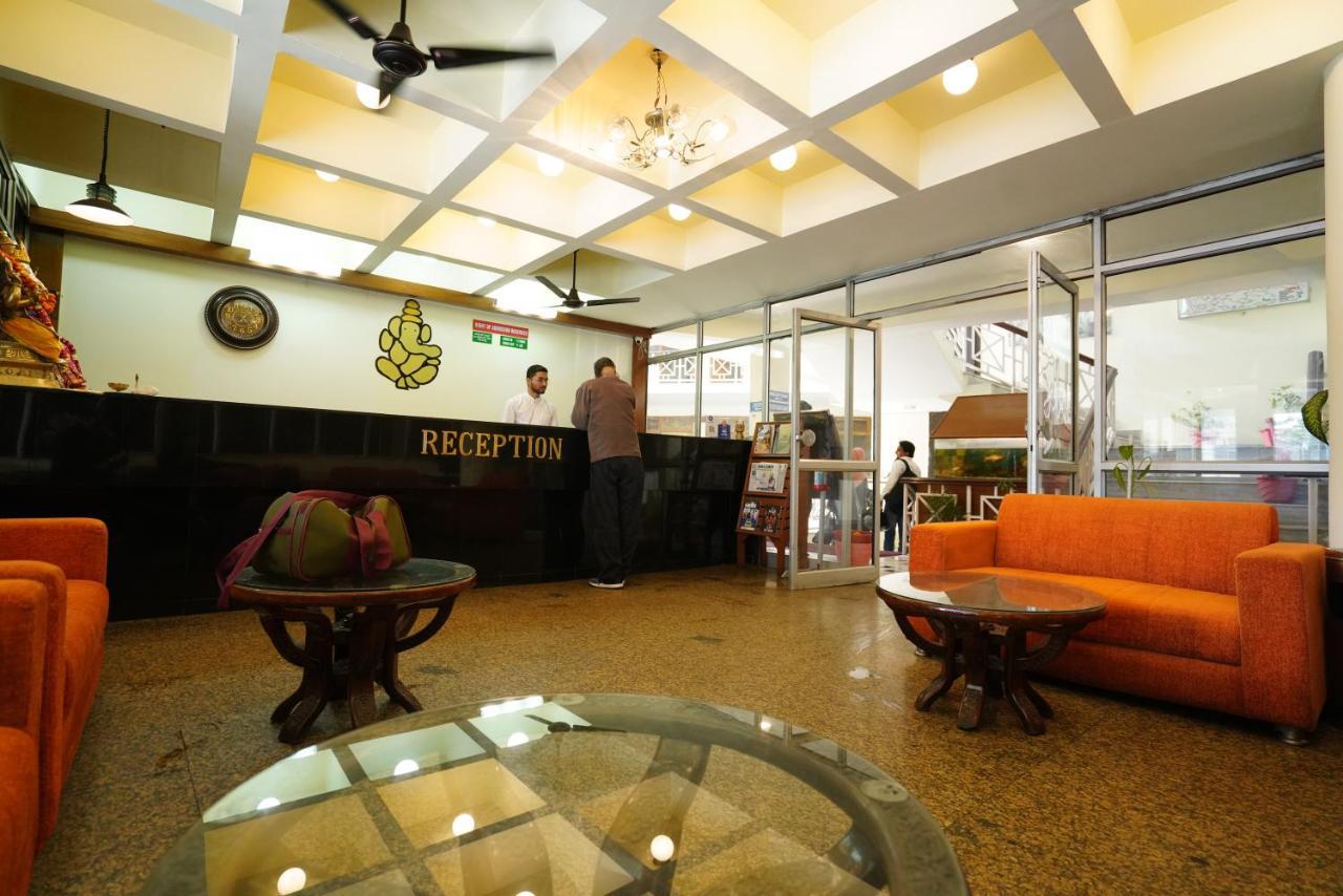 Hotel Gaurab Near Paltan Bazaar Dehradun Extérieur photo